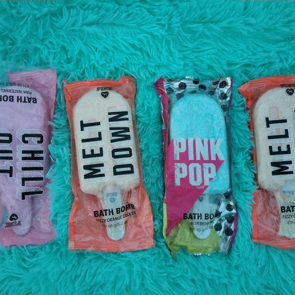 Victoria secret bath bombs (lot of 4)